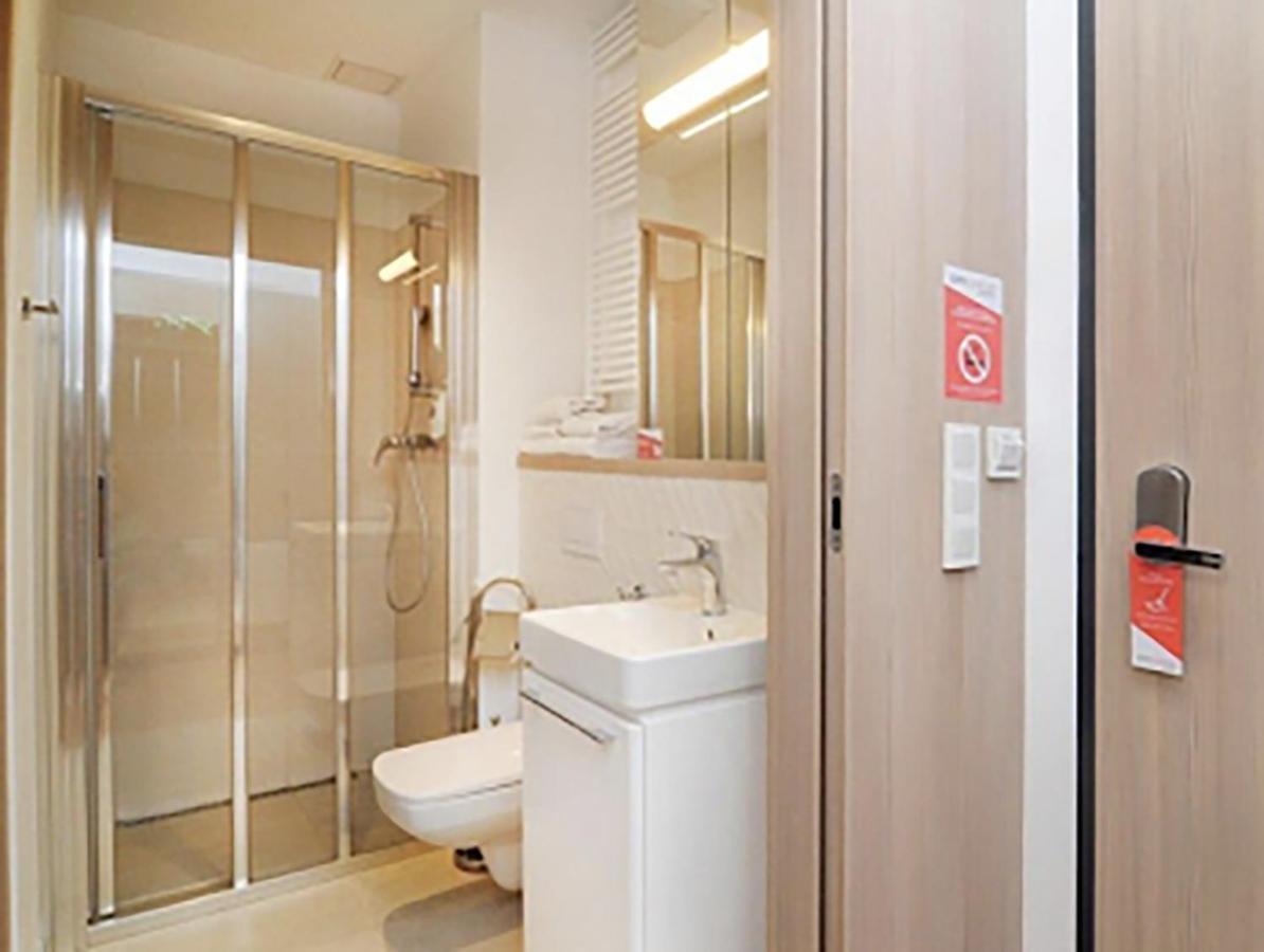 404 Rooms Wolska Apartament Warsaw Luaran gambar