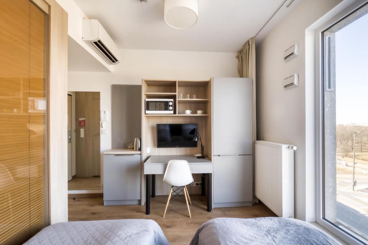 404 Rooms Wolska Apartament Warsaw Luaran gambar
